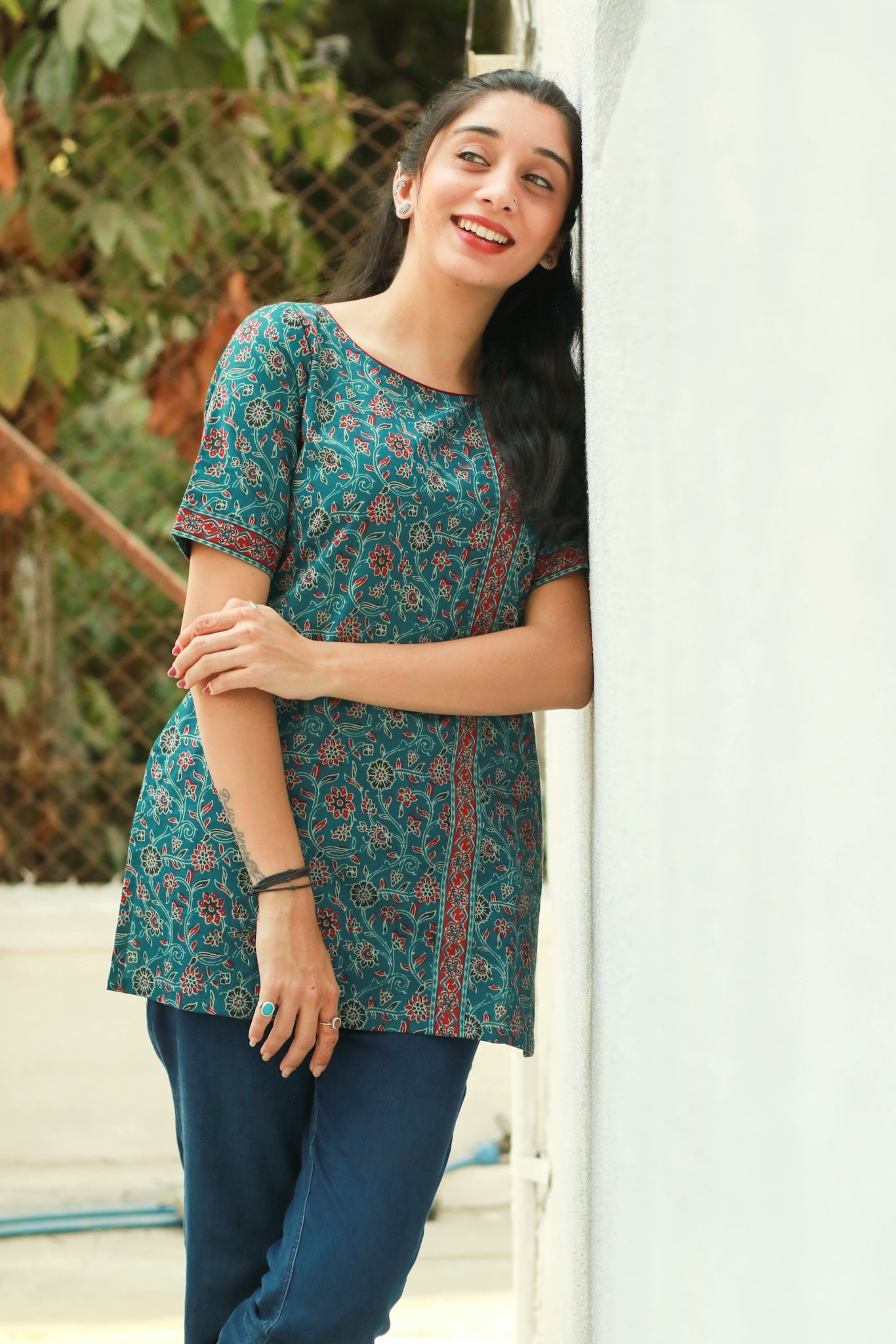 Deep green floral short top