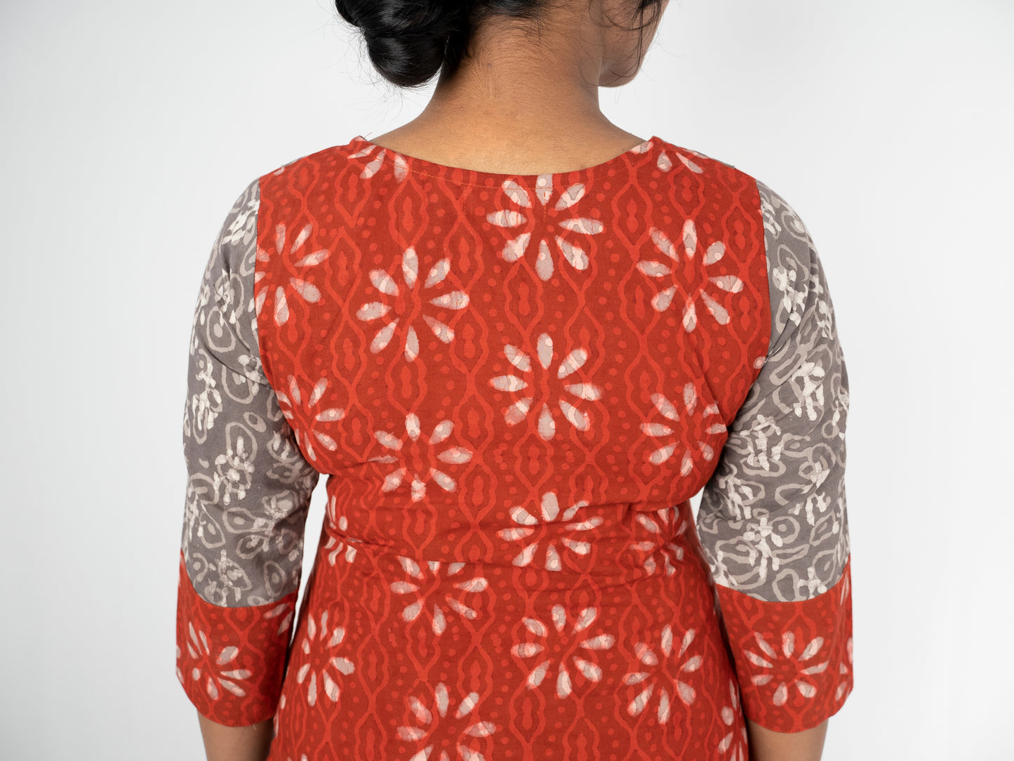 batik block print cotton red kurta back