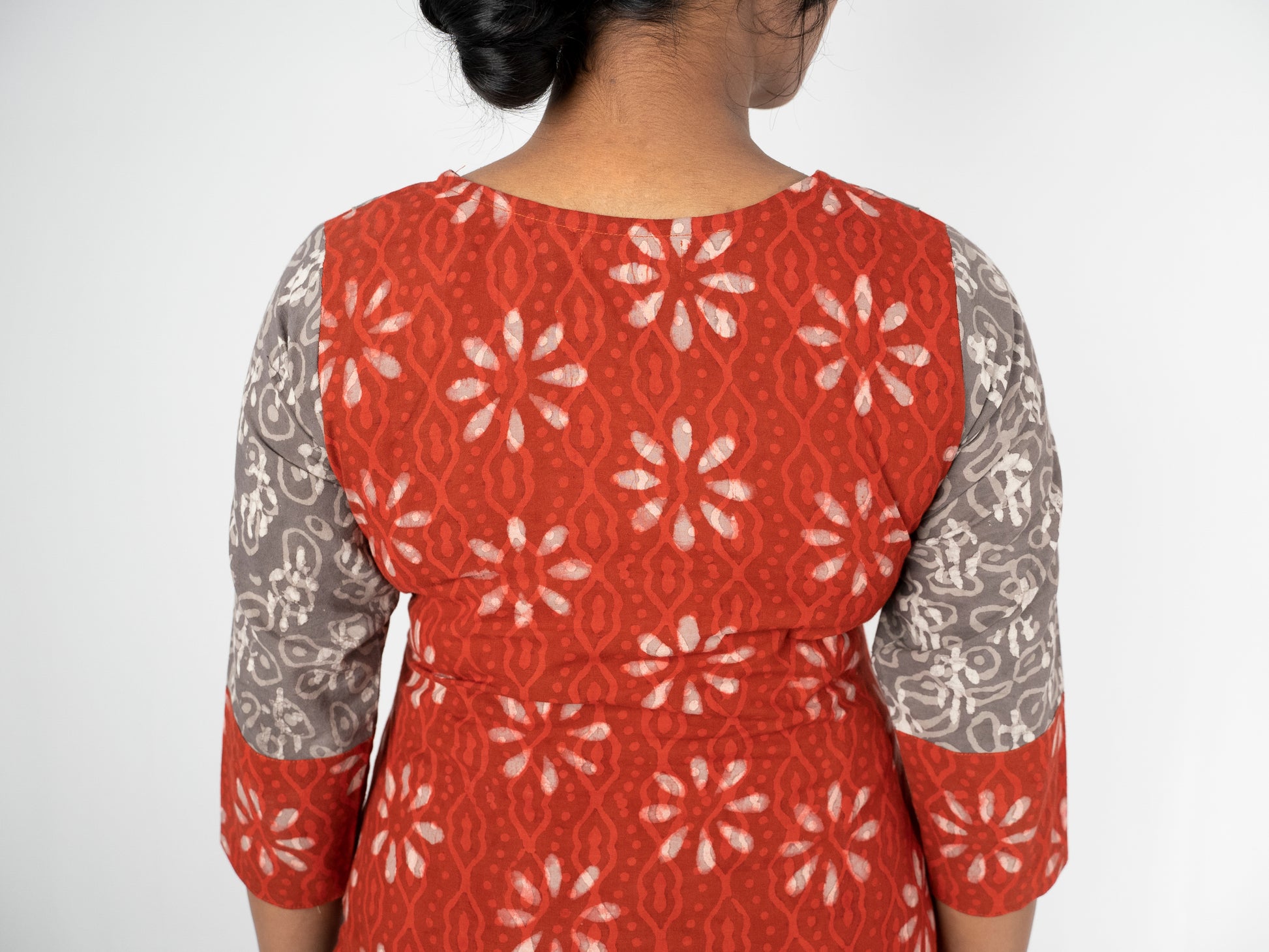 batik block print cotton red kurta back
