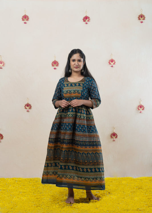 Flared chanderi dress