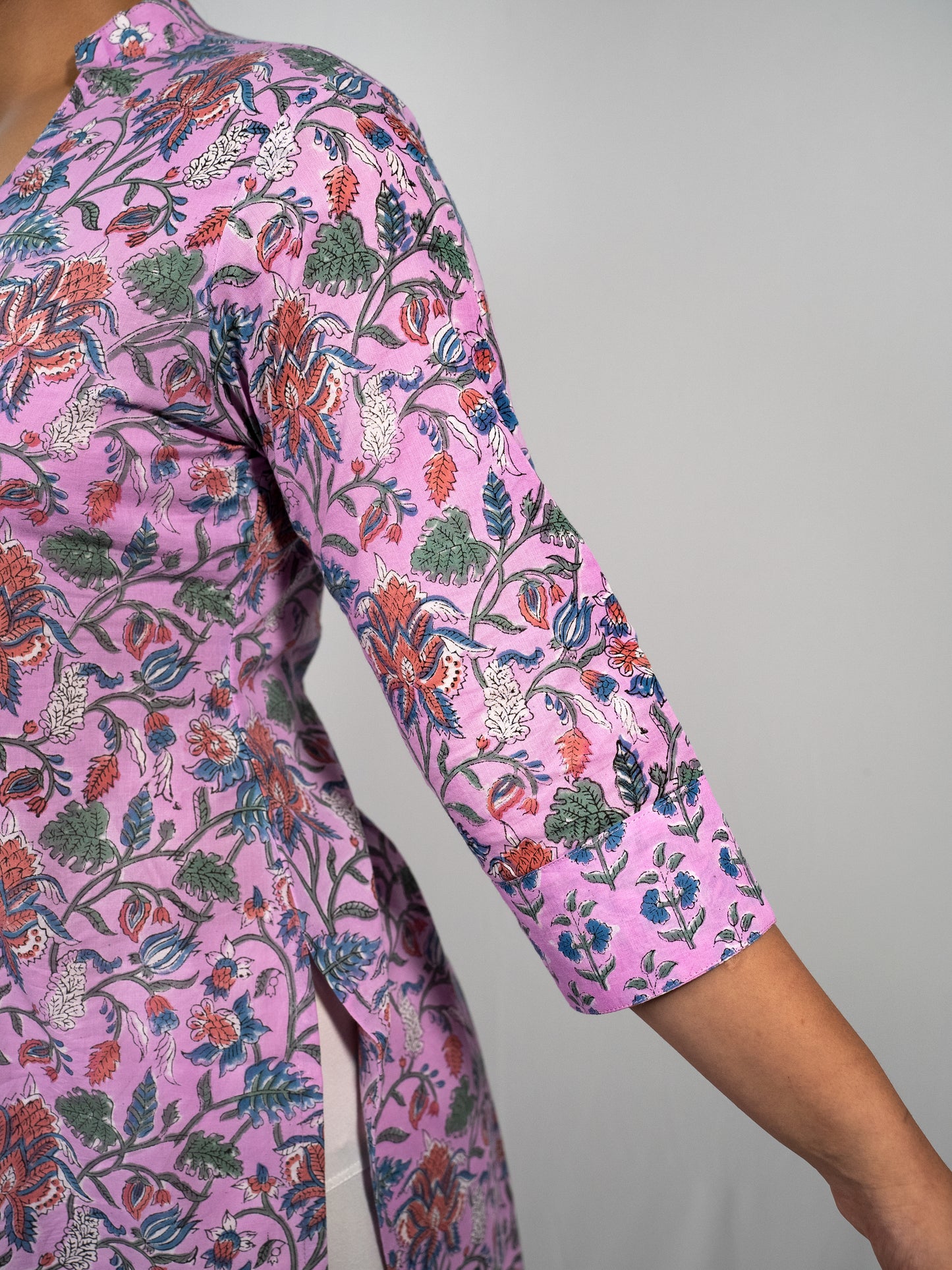 Smart dual auric contrast kurta, 3-4th sleeves