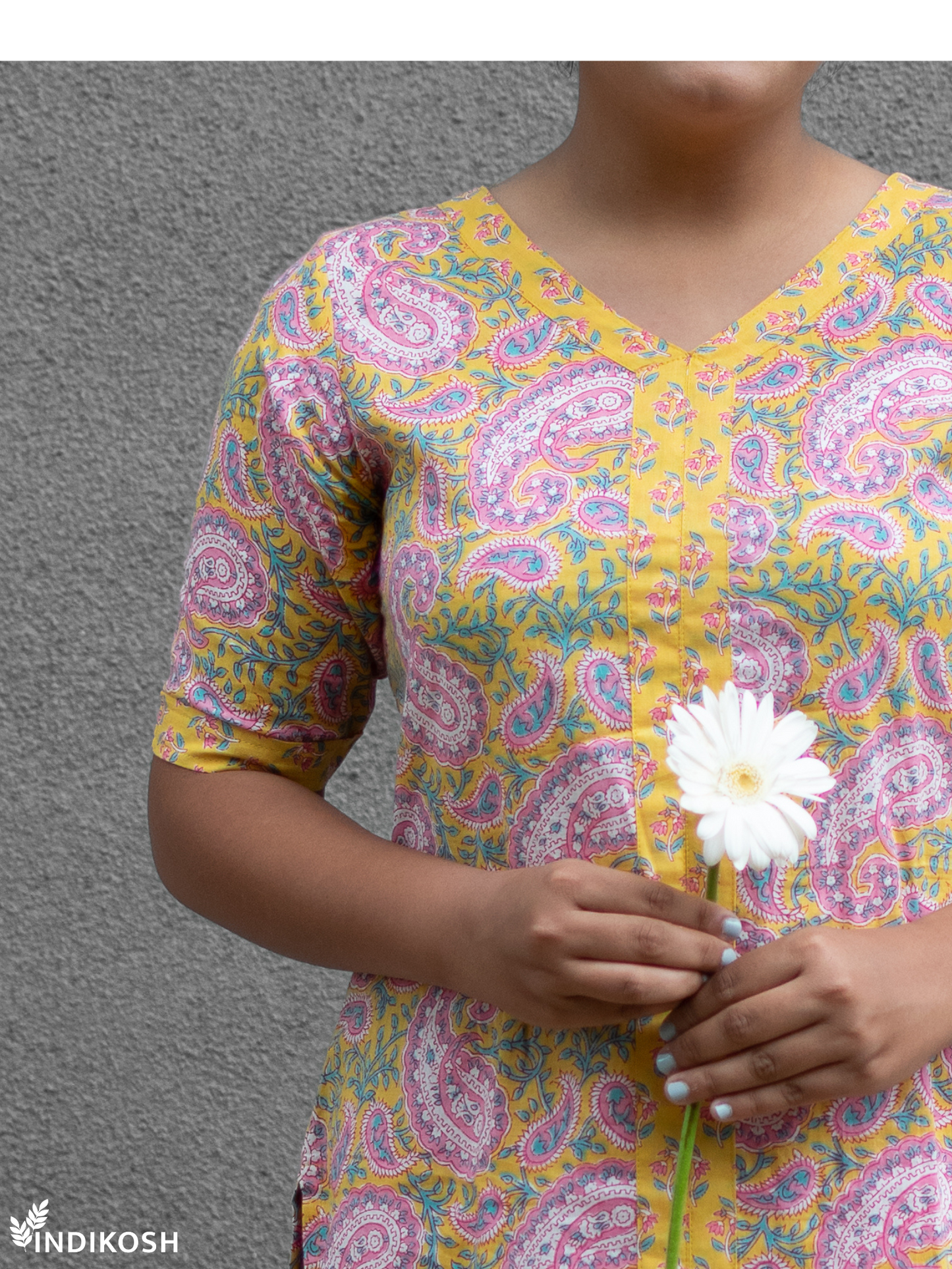 Soft cotton kurta with elbow half sleeves